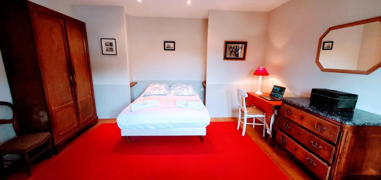 Velles  Le Sequoia B&B 외부 사진