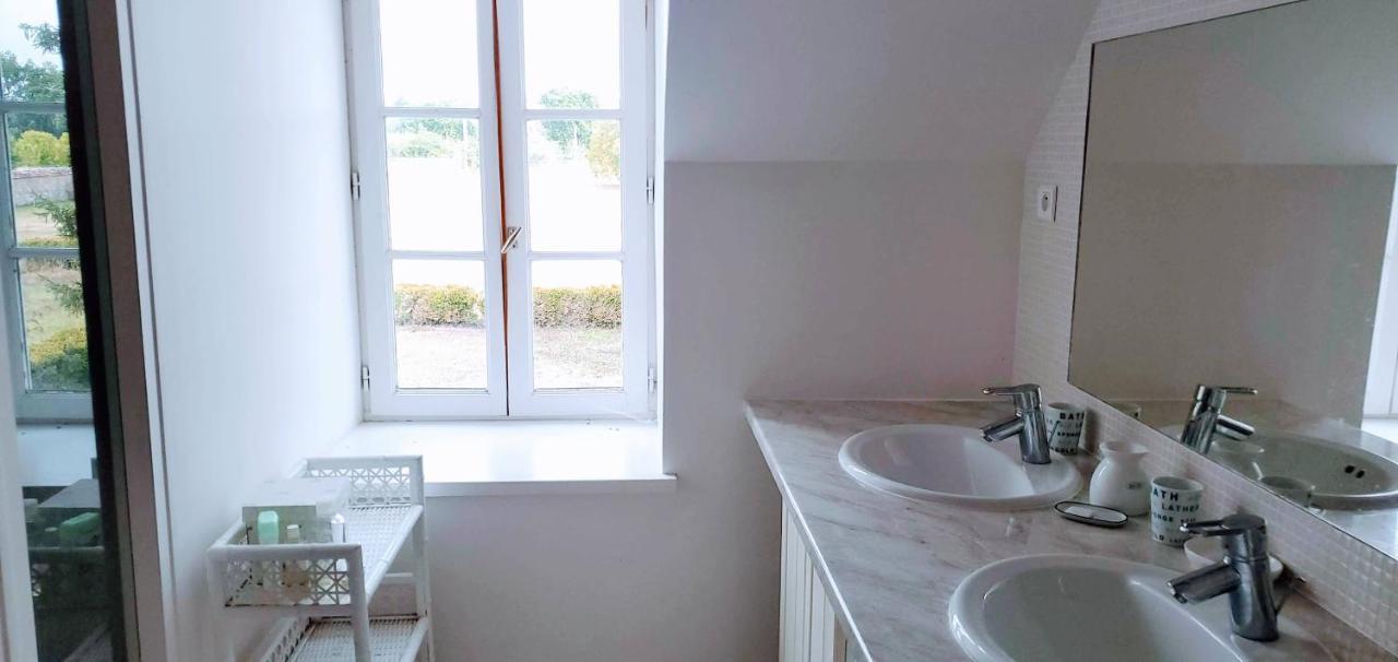 Velles  Le Sequoia B&B 외부 사진